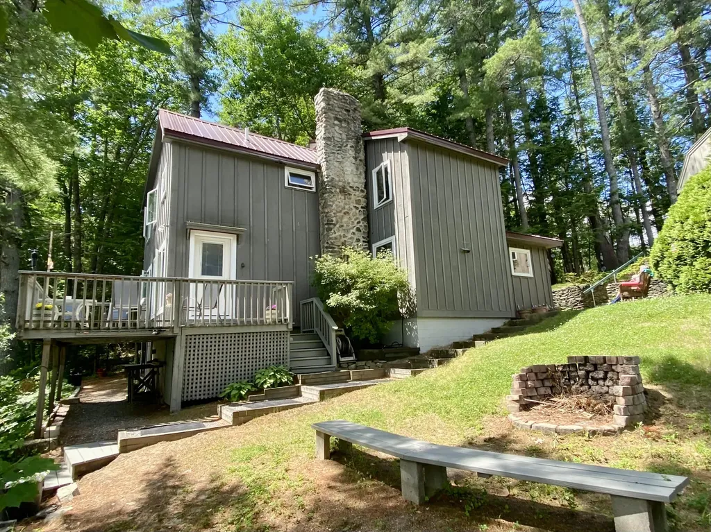 41 Haskell Avenue Raymond ME 04071
