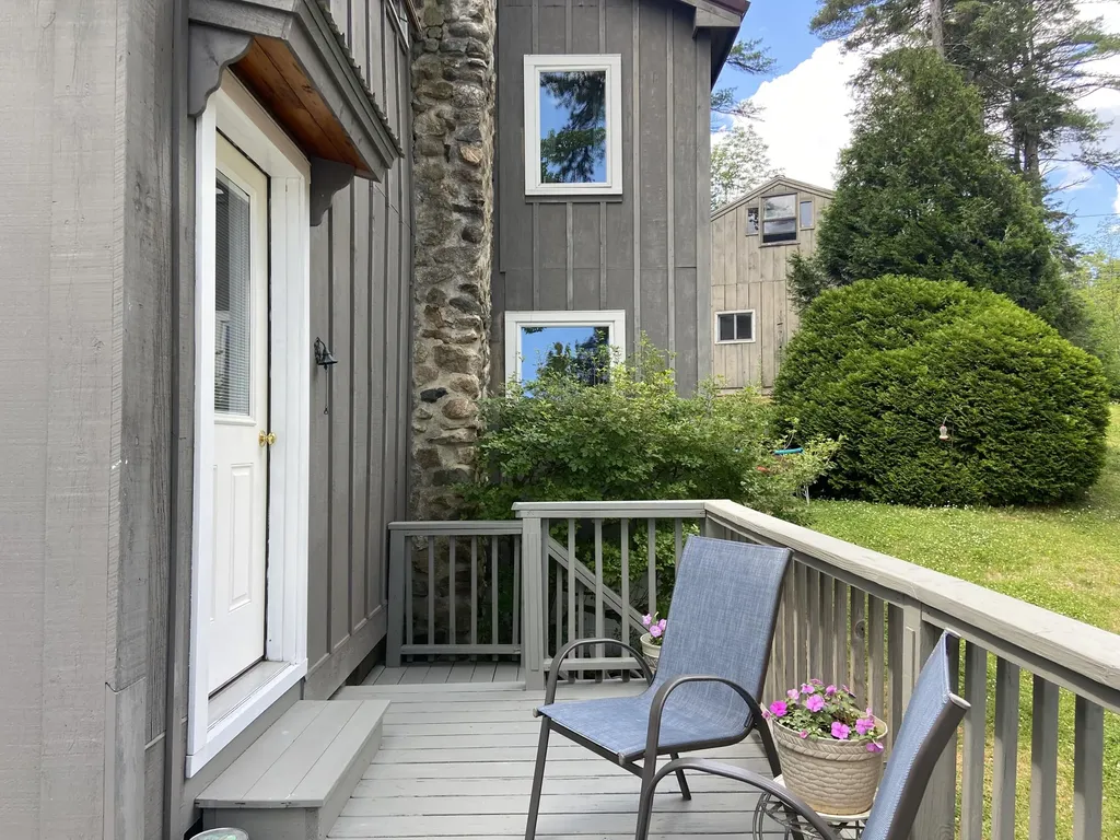 41 Haskell Avenue Raymond ME 04071