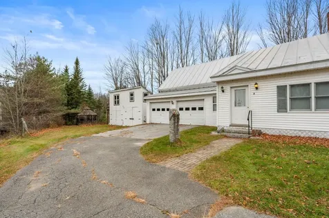 7 Bowzer Lane Skowhegan ME 04976