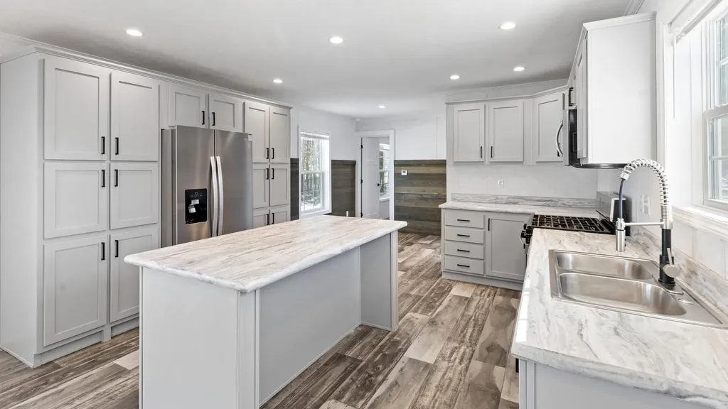 7 Nelligan Drive Holden ME 04429