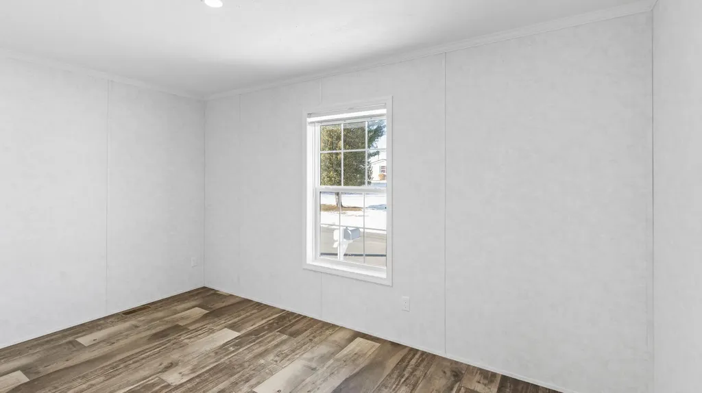 7 Nelligan Drive Holden ME 04429