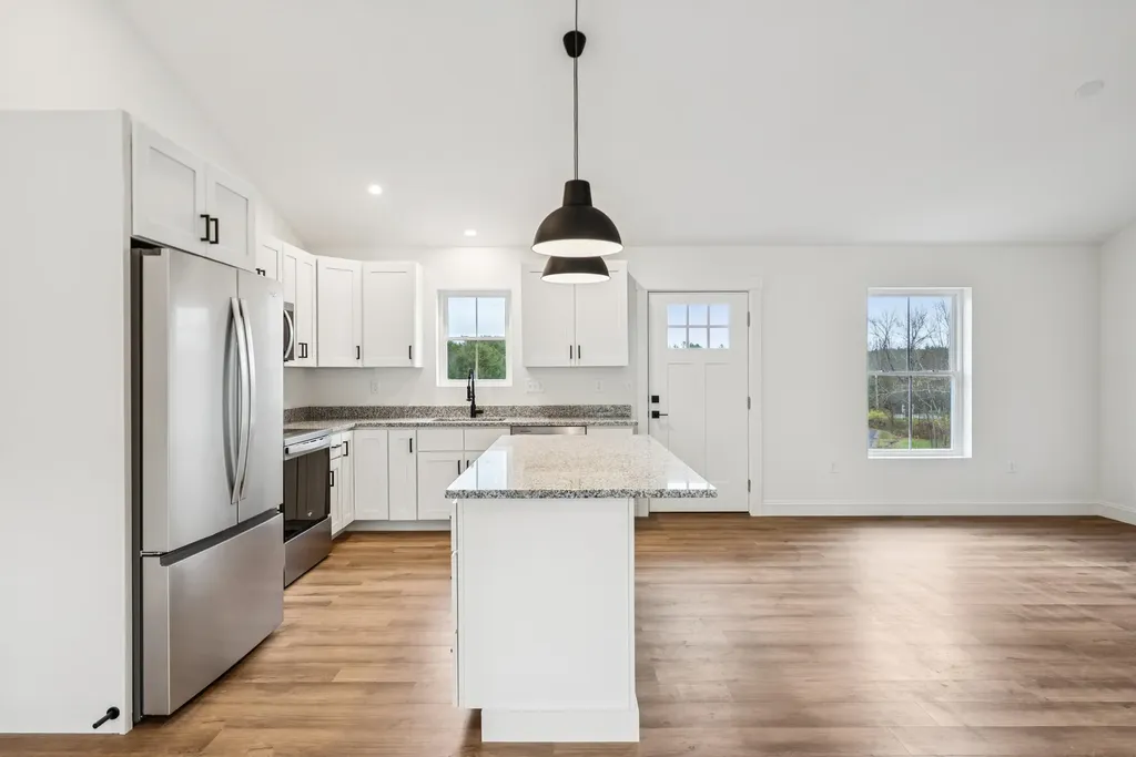 20 Blackberry Hill Road West Gardiner ME 04345