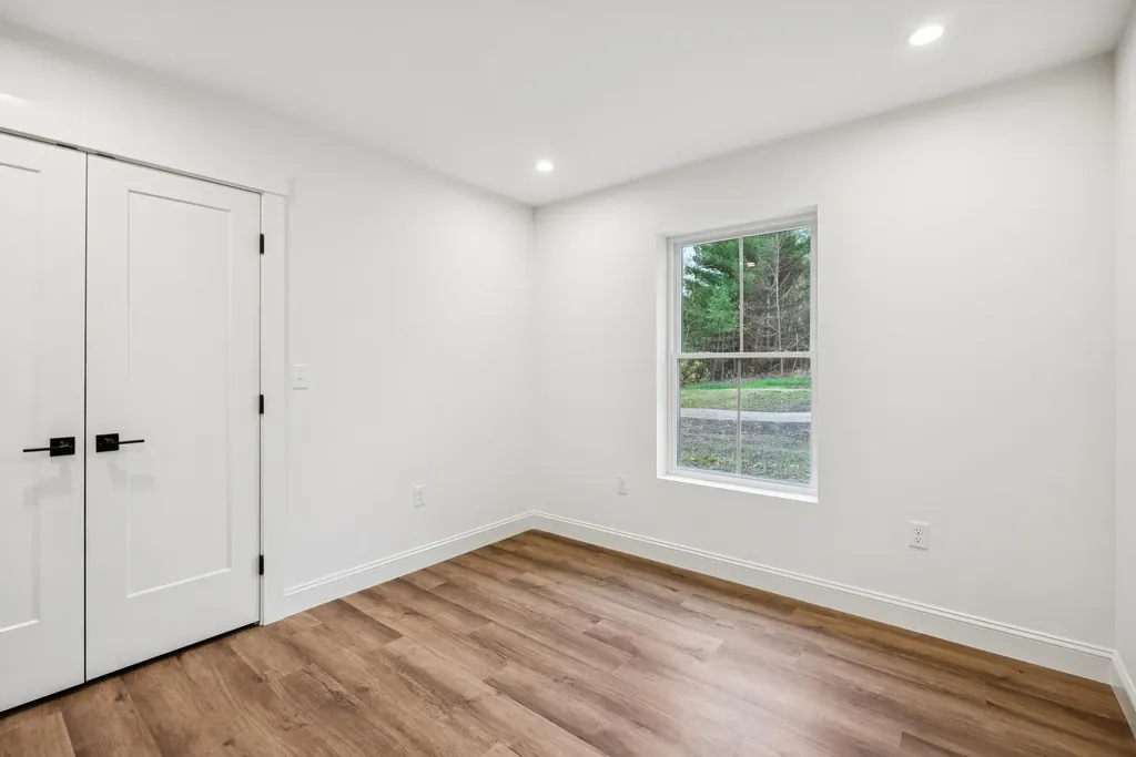 20 Blackberry Hill Road West Gardiner ME 04345