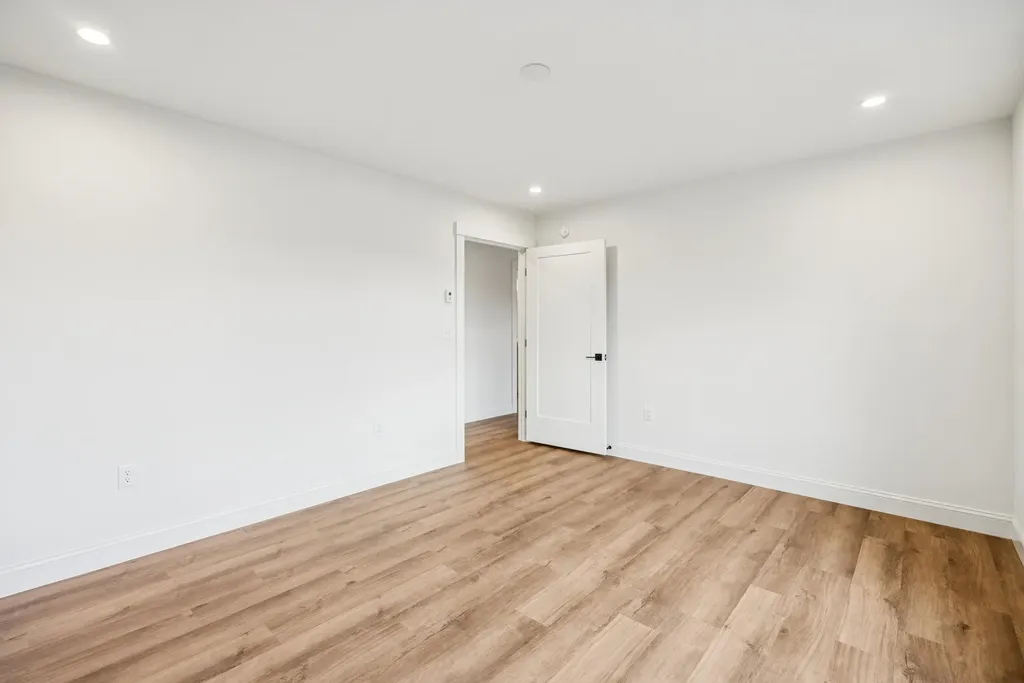 20 Blackberry Hill Road West Gardiner ME 04345