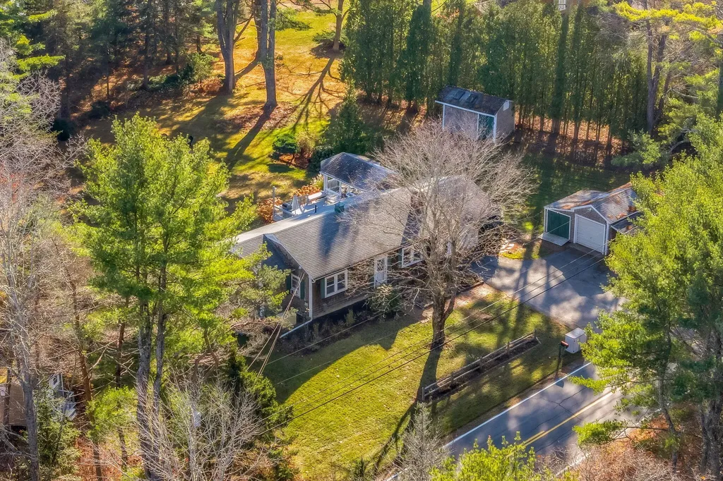 576 Pleasant Point Road Cushing ME 04563