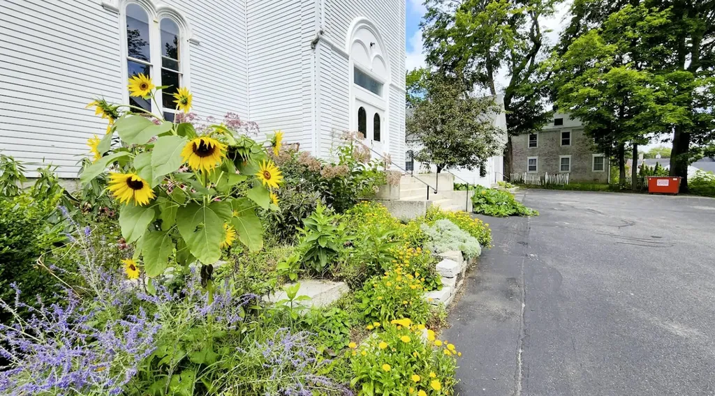 17 Union Street Hallowell ME 04347