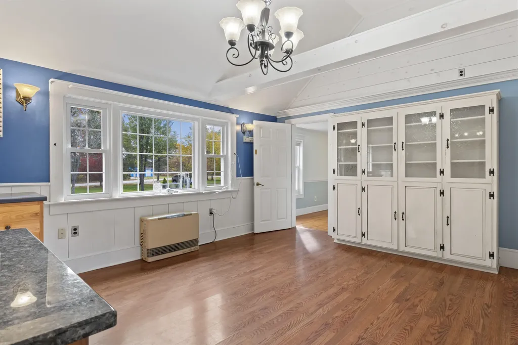 82 Carll Road Buxton ME 04093