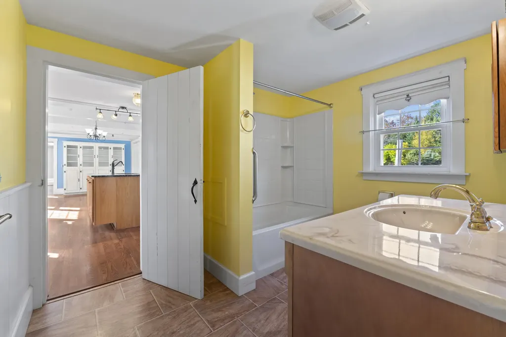 82 Carll Road Buxton ME 04093