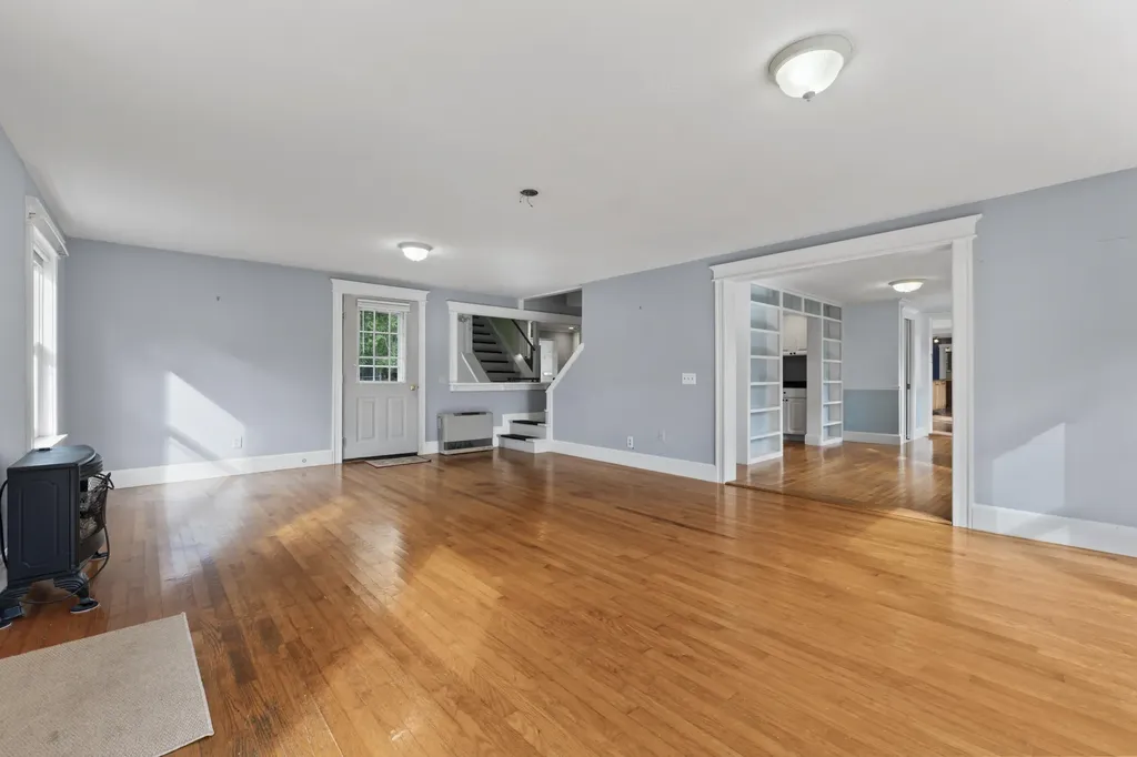 82 Carll Road Buxton ME 04093
