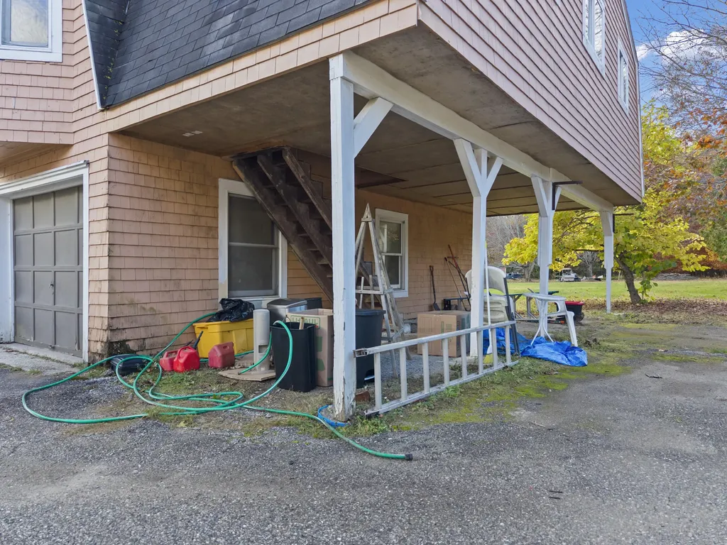 82 Carll Road Buxton ME 04093