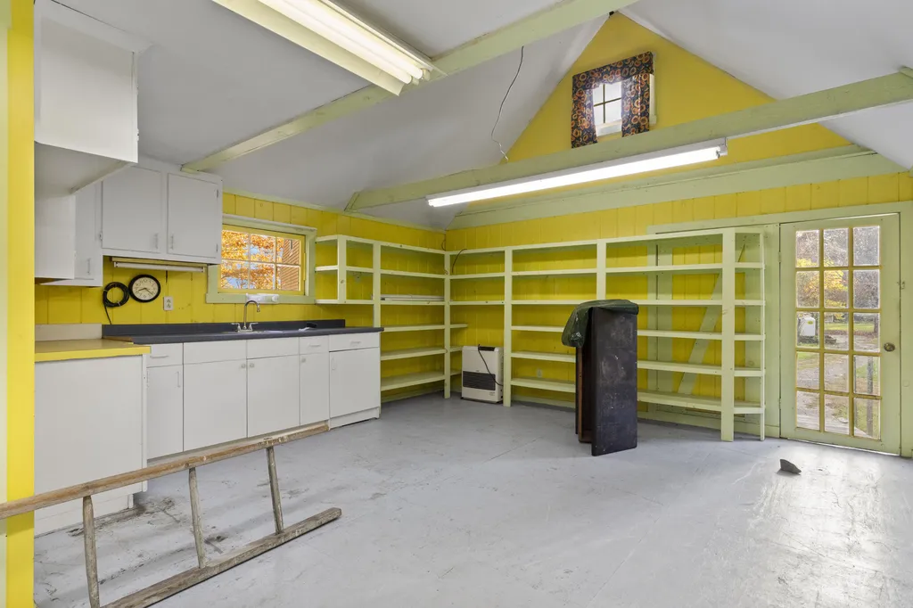 82 Carll Road Buxton ME 04093
