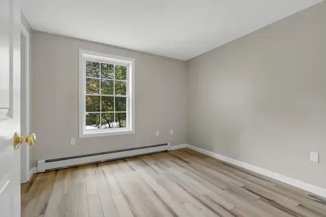 57 Hill Valley Road Poland ME 04274