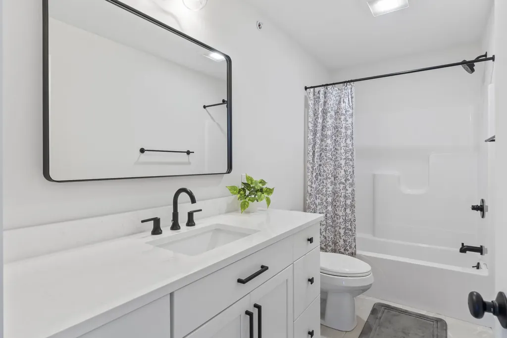 173 Tamrox Drive Arundel ME 04046