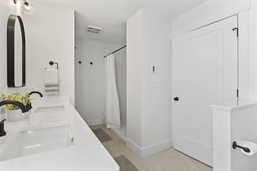 173 Tamrox Drive Arundel ME 04046