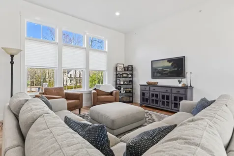 173 Tamrox Drive Arundel ME 04046