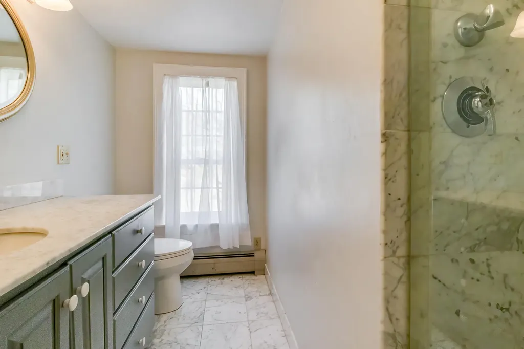 2668 Tatnic Road Wells ME 04090