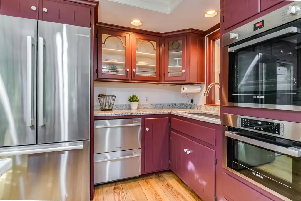 2668 Tatnic Road Wells ME 04090
