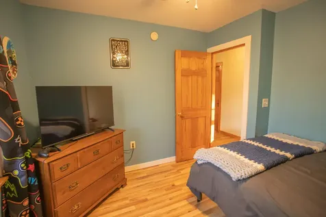 172 Tannery Loop Amherst ME 04605