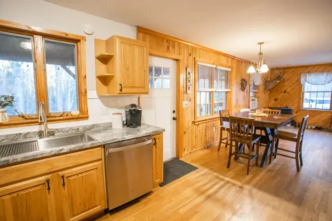 172 Tannery Loop Amherst ME 04605