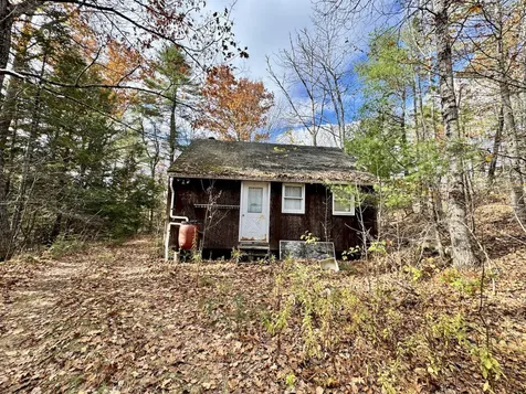 2738 Burkettville Road Liberty ME 04949