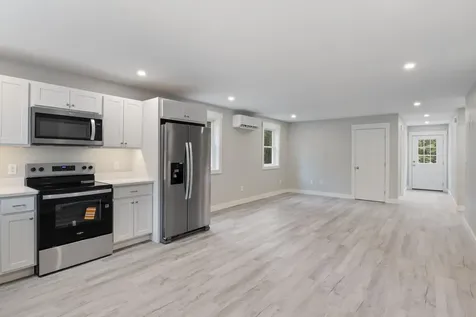 324 Ossipee Trail W Standish ME 04084