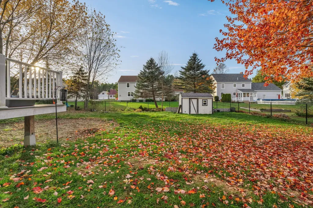 10 Independence Avenue Hampden ME 04444