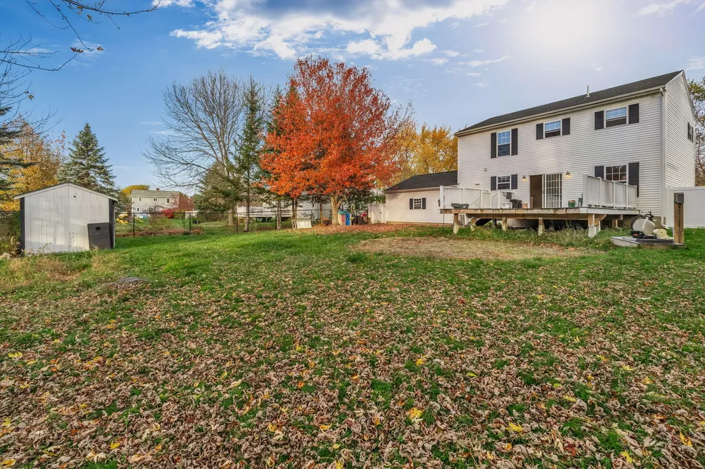 10 Independence Avenue Hampden ME 04444