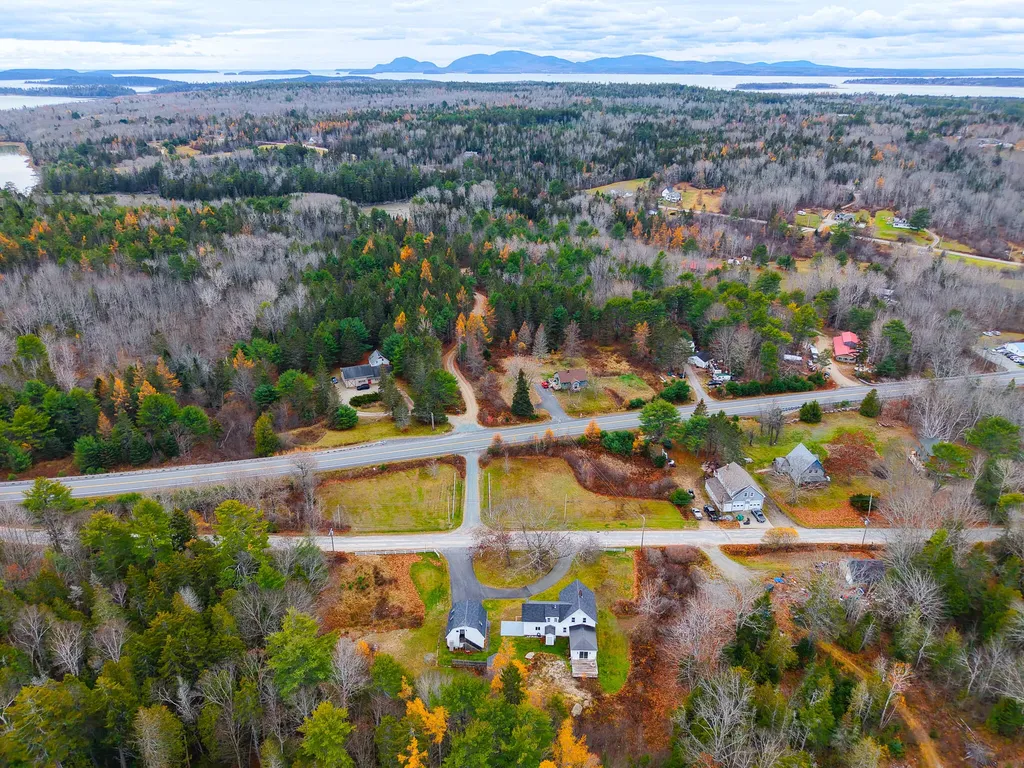 10 Jones Way Sullivan ME 04664