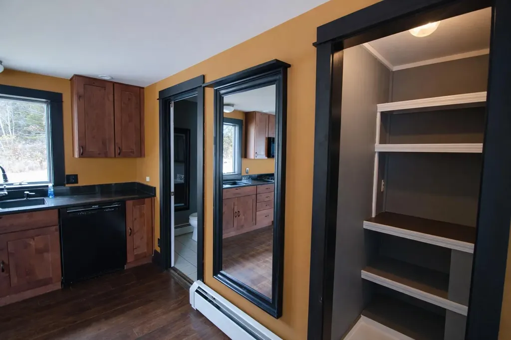 10 Jones Way Sullivan ME 04664