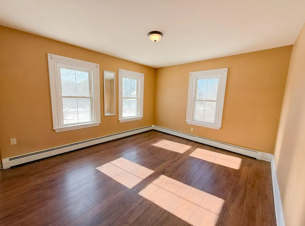 10 Jones Way Sullivan ME 04664