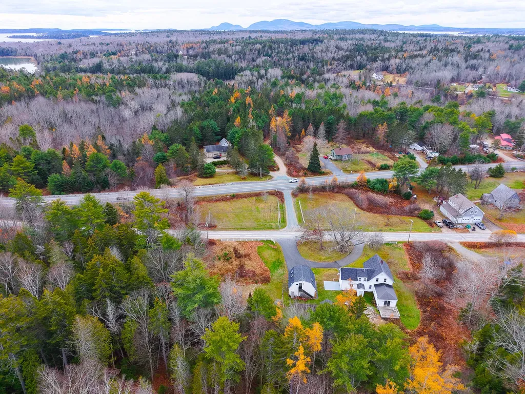 10 Jones Way Sullivan ME 04664