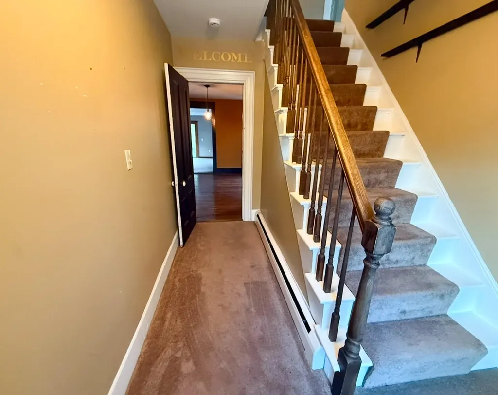 10 Jones Way Sullivan ME 04664