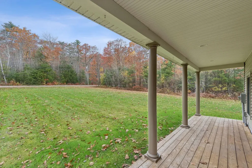 214 Thompson Road Arundel ME 04046