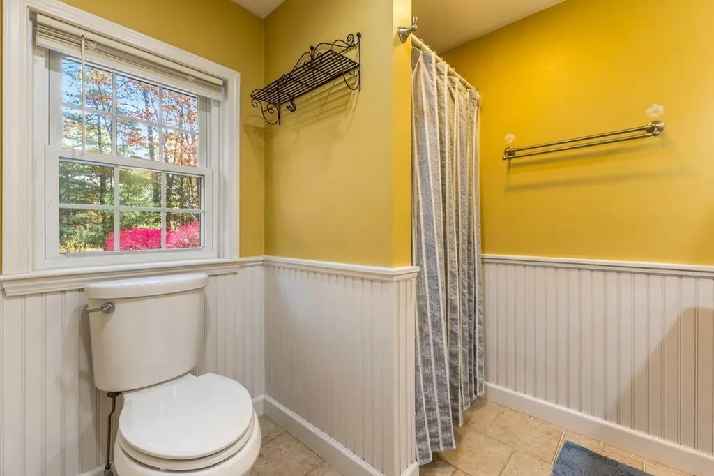 166 Pine Point Road Scarborough ME 04074