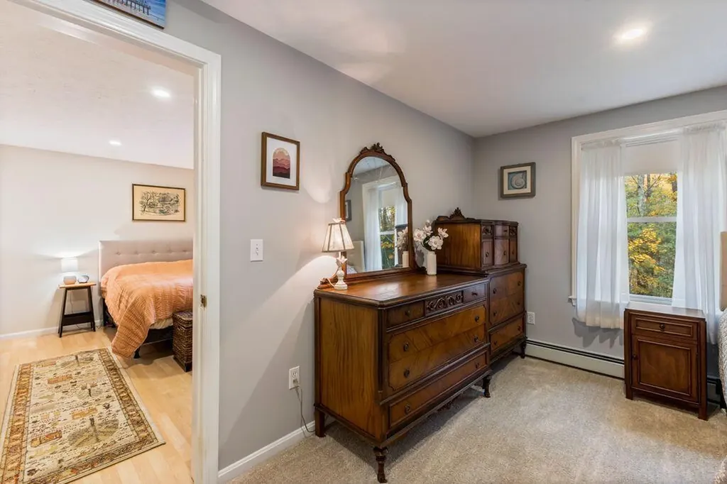 166 Pine Point Road Scarborough ME 04074