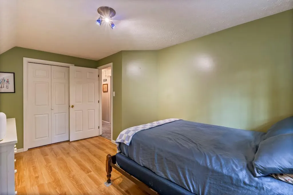 166 Pine Point Road Scarborough ME 04074
