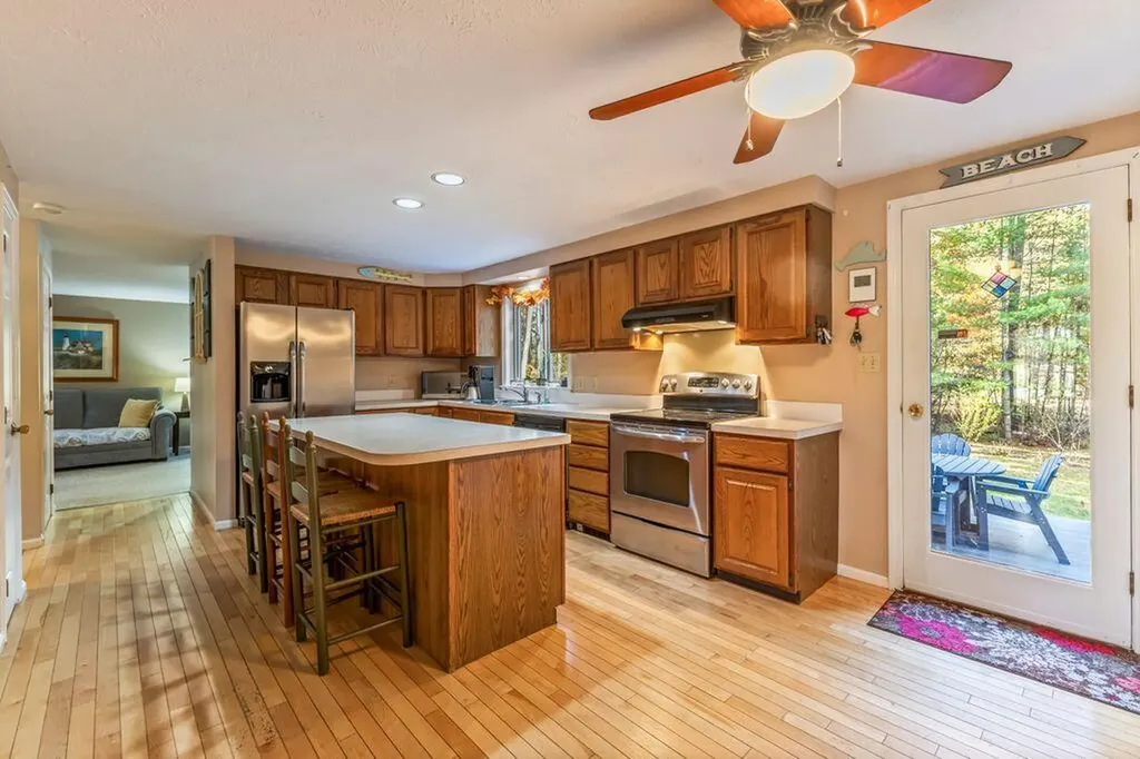 166 Pine Point Road Scarborough ME 04074