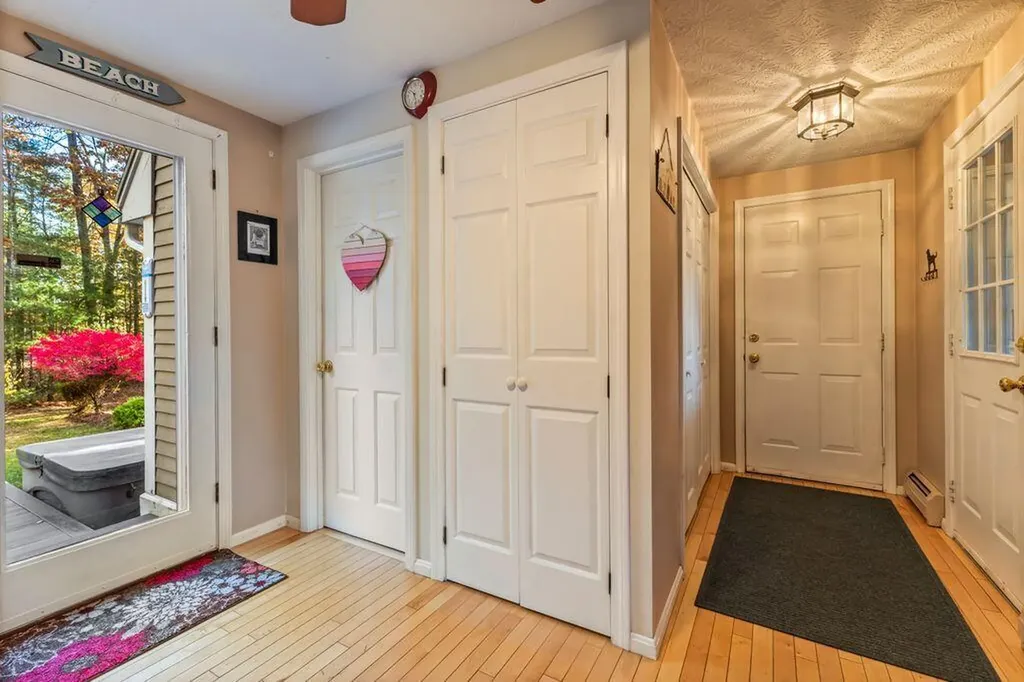 166 Pine Point Road Scarborough ME 04074