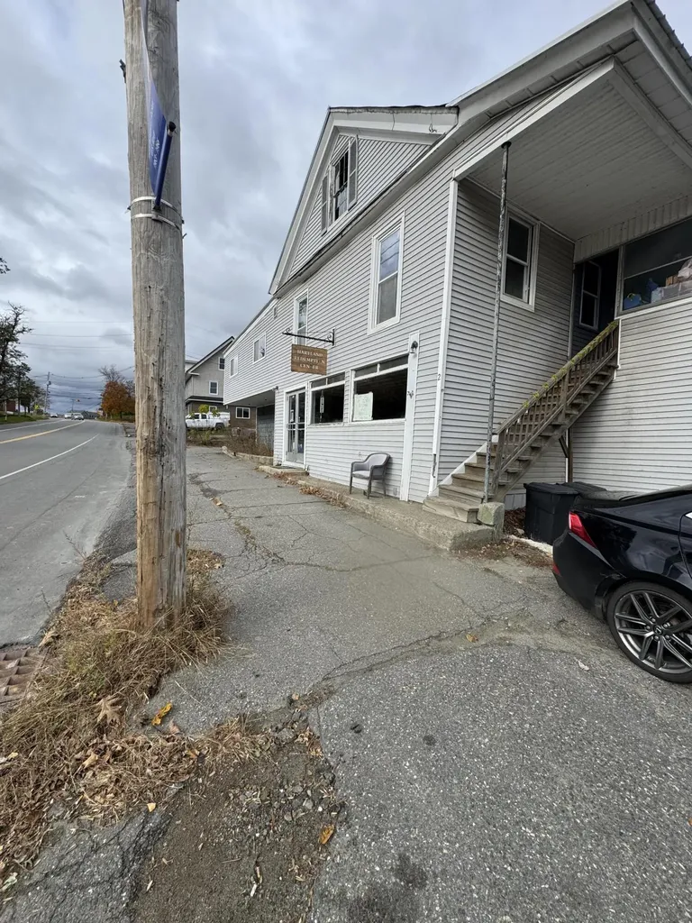 49 Main Street Hartland ME 04943