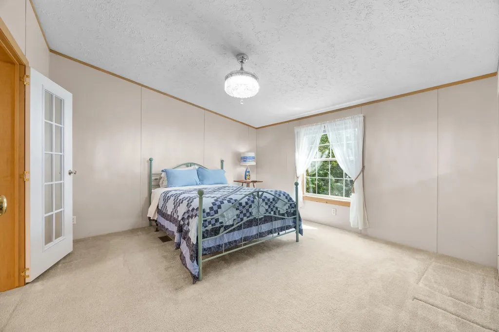 664 Bucksport Road Ellsworth ME 04605