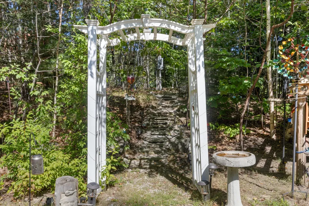 664 Bucksport Road Ellsworth ME 04605