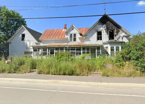 71 Pittsfield Avenue Hartland ME 04943