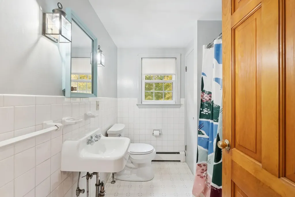 44 Brown Street Kennebunk ME 04043