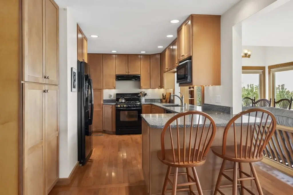 22 Gray Road Southport ME 04576