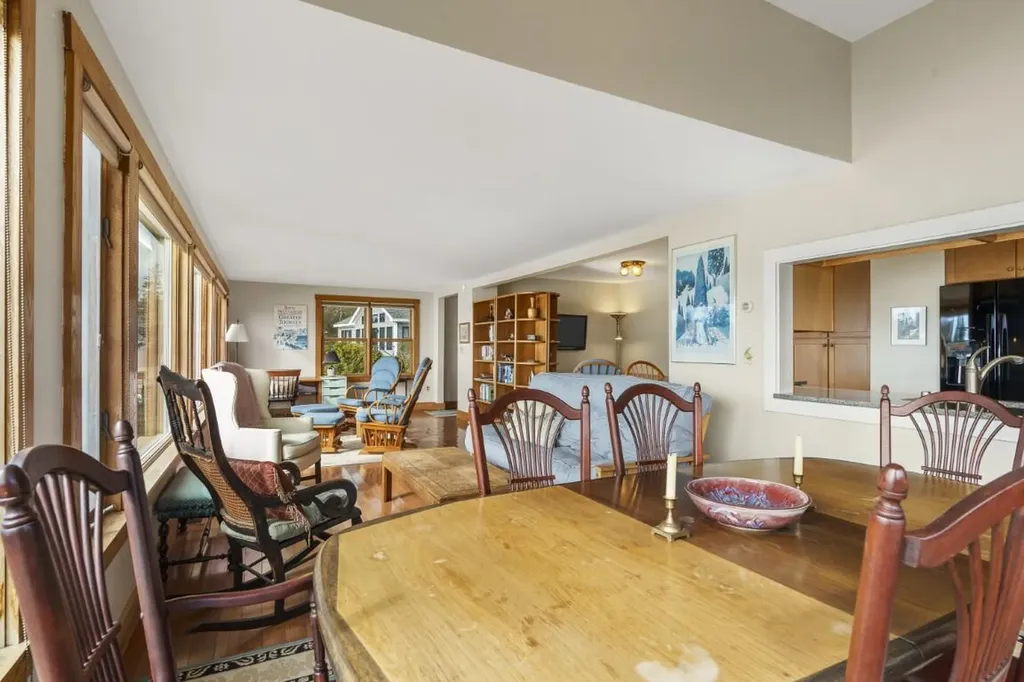 22 Gray Road Southport ME 04576