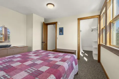 22 Gray Road Southport ME 04576