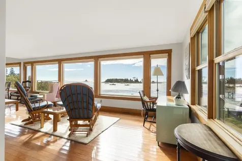 22 Gray Road Southport ME 04576