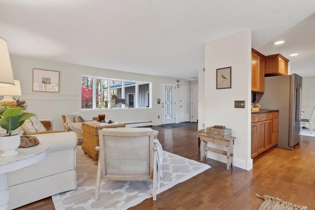 263 Beech Ridge Road Scarborough ME 04074