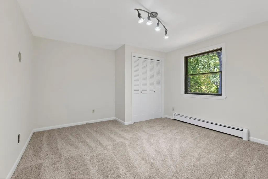 263 Beech Ridge Road Scarborough ME 04074