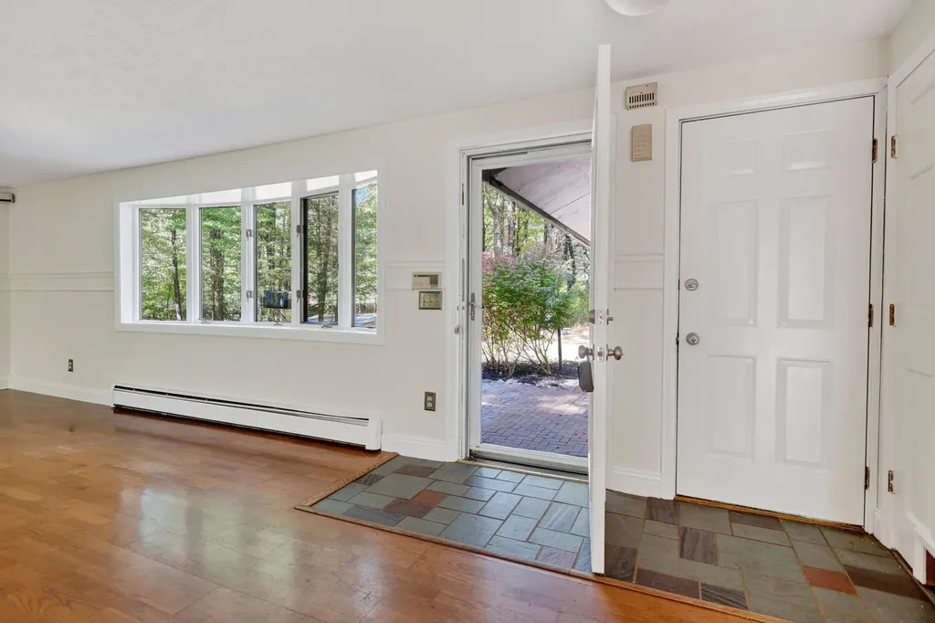 263 Beech Ridge Road Scarborough ME 04074